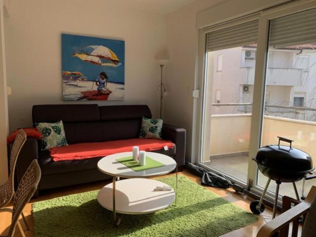 Apartment Entel 梅杜林 外观 照片