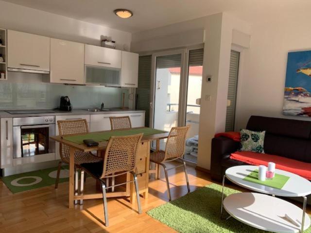 Apartment Entel 梅杜林 外观 照片